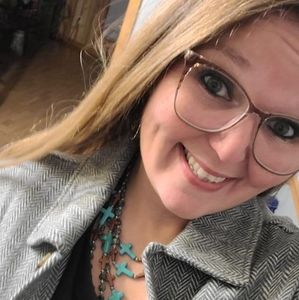 Meet your Posher, Brianna